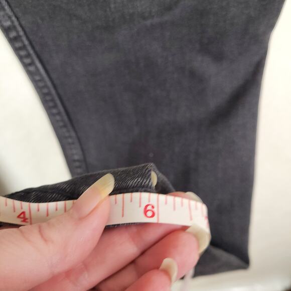 Old Navy womens Original Taper black jeans Size 16 - Picture 9 of 9